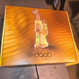 Ispire Daab Dabbing Device in Yellow